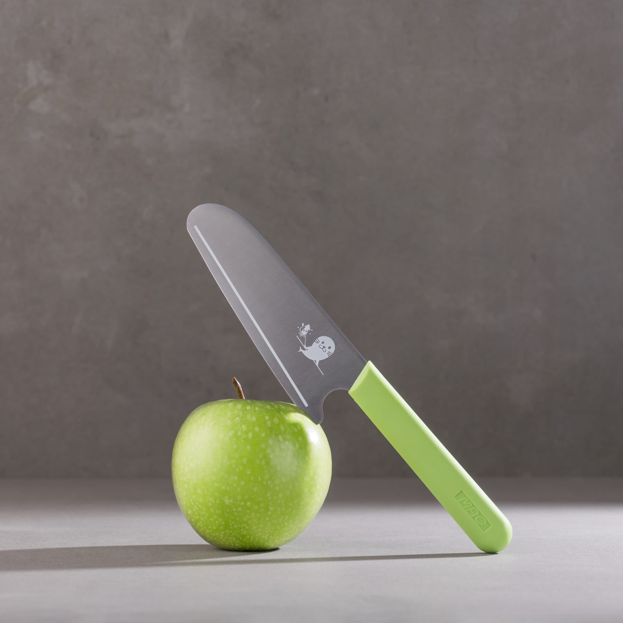MAC Barnekniv Grønn 12,5 cm - product photo