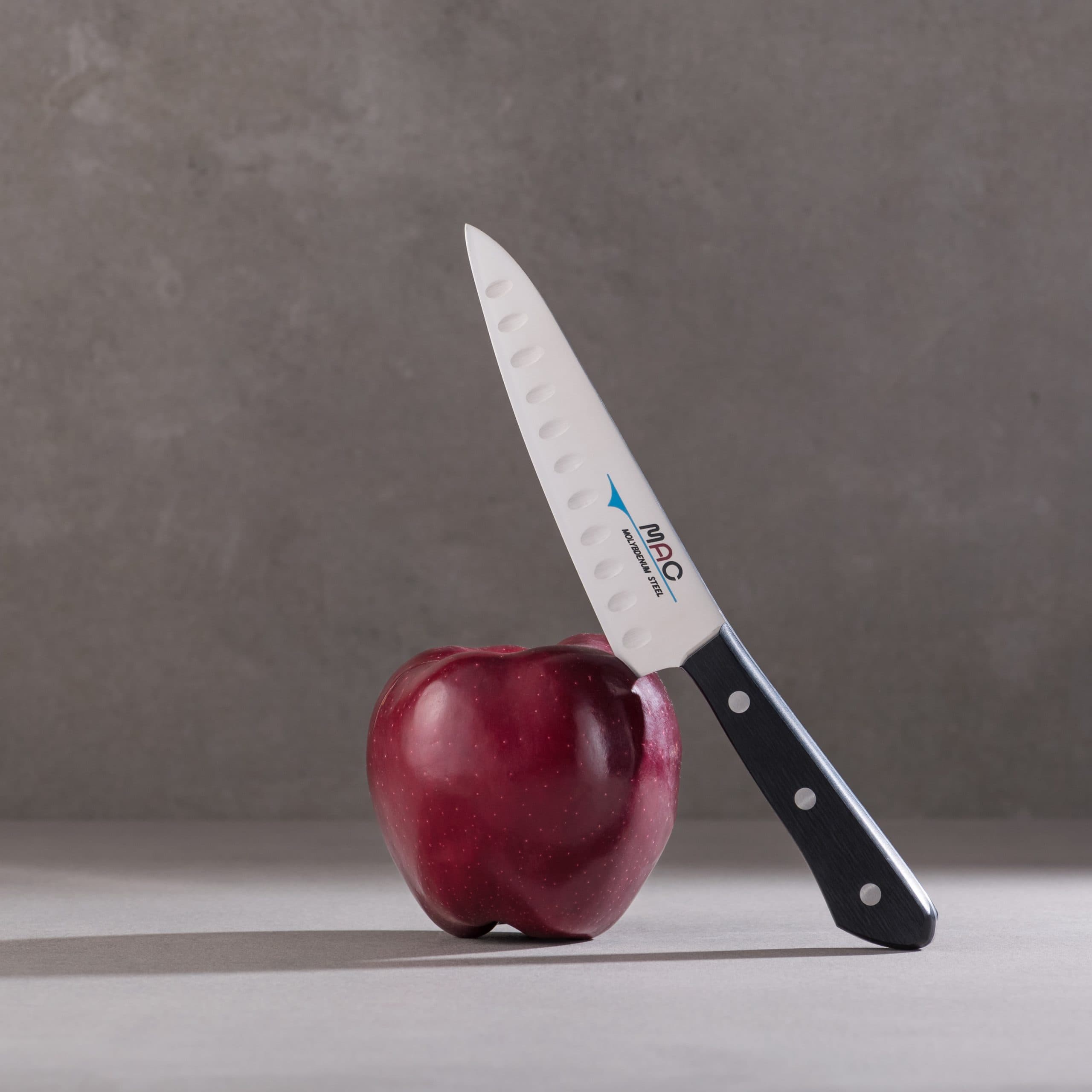 MAC Chef Grønnsakskniv med luftspalt 13 cm - product photo