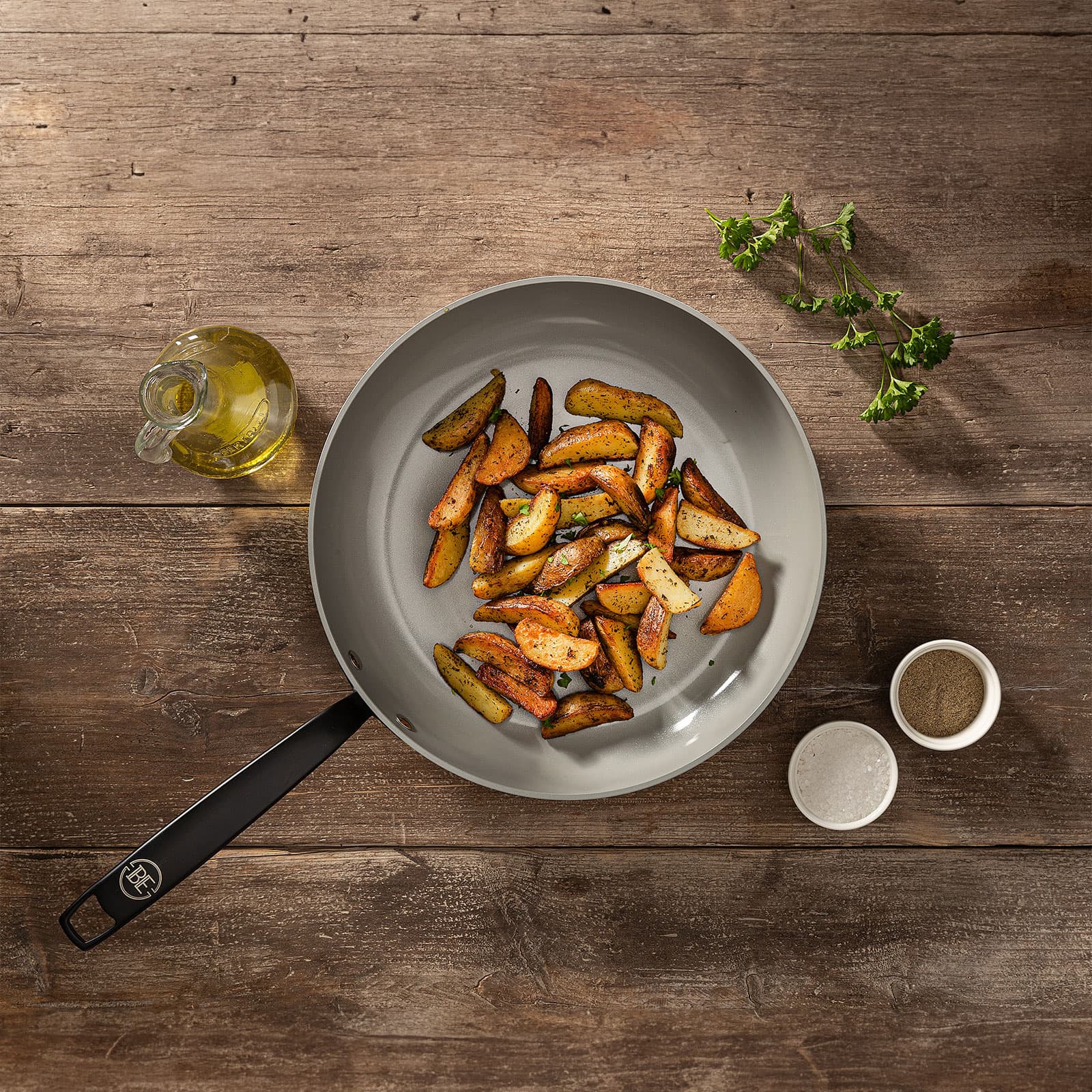BE Living Essential Grytesett 20 deler &#8211; Matt Svart - product photo
